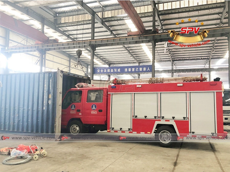 Fire Apparatus ISUZU - Loading into Container - 1